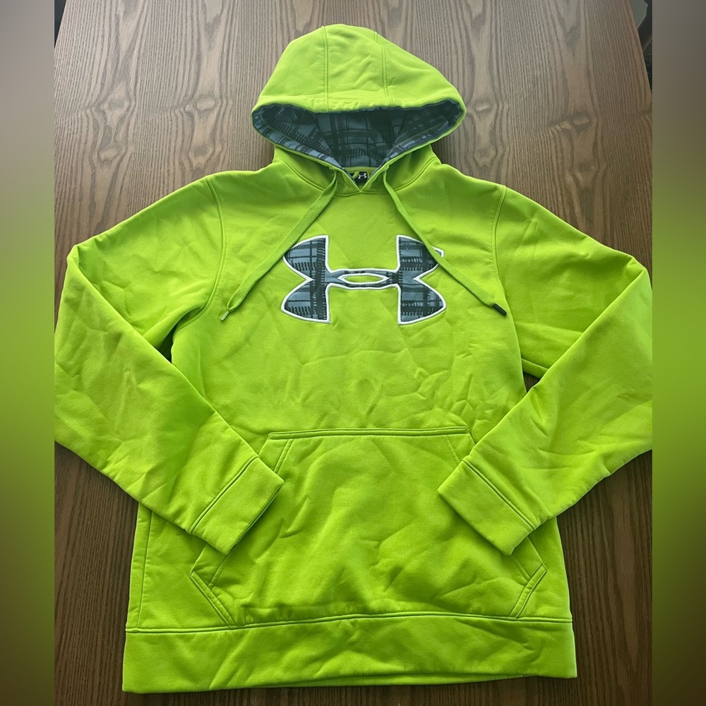 Under Armour Vibrant Lime Hoodie size Small